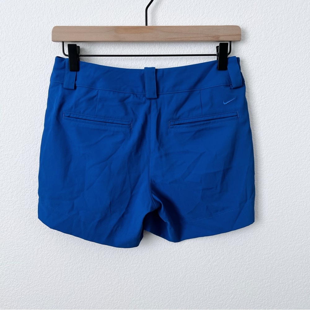 Nike Golf Shorts - Picture 2 of 3